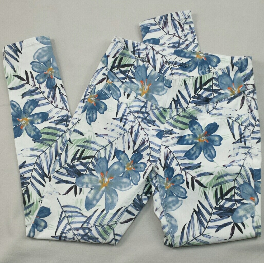 LOLA JEANS mid rise ankle jeans E35